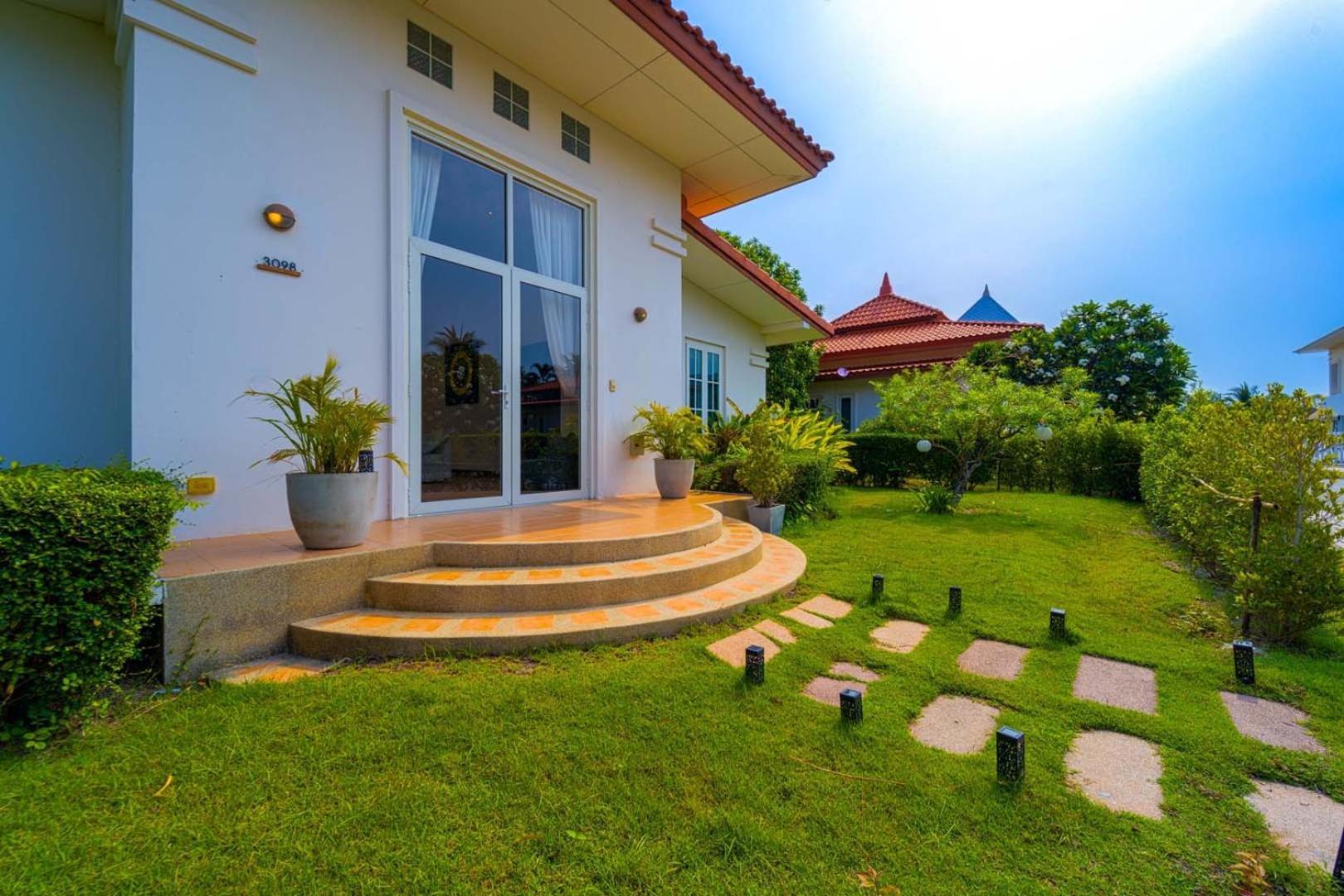 2 Bedroom Private Pool Bali Style Villa B98 HHQ Exteriér fotografie